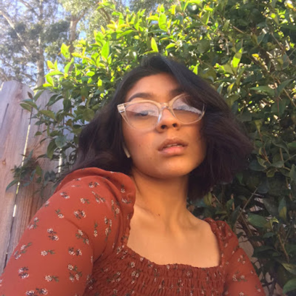 Meet your Posher, Nayeli